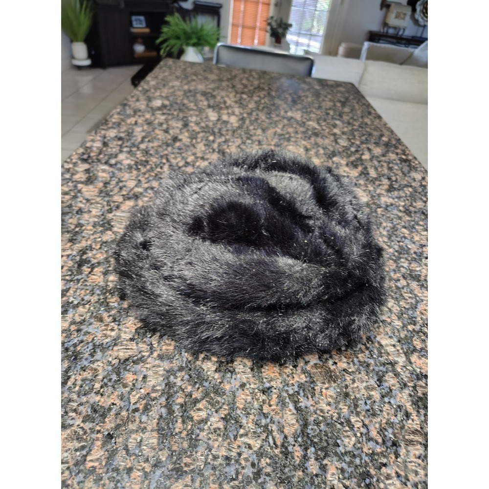 TURTLE FUR Vintage Beanie‎ Hat